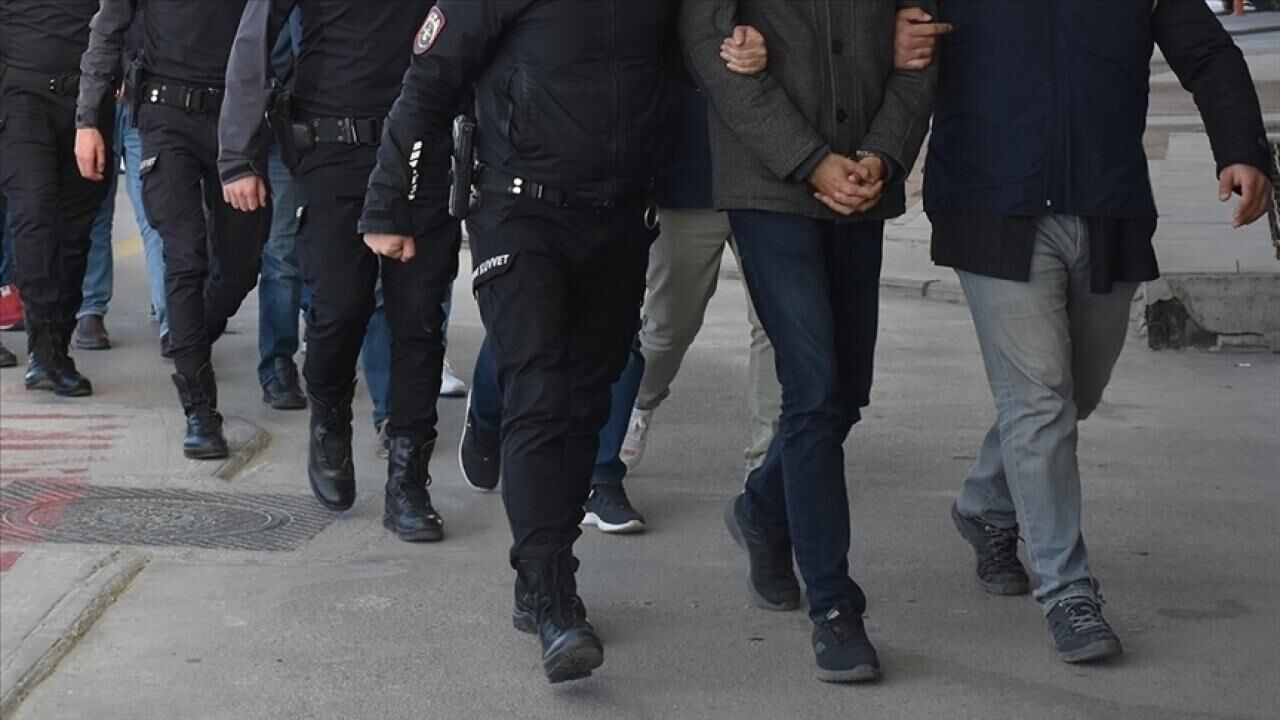 22 İlde Dev Operasyon: Milyarlık Yasa Dışı Bahis Ağı Çökertildi!