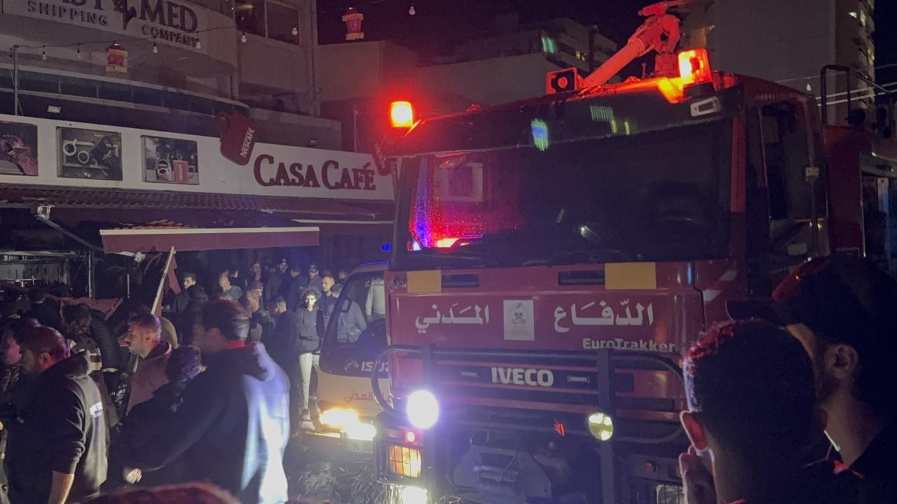 Katil İsrail Lübnan'da sağlık merkezine saldırdı: 3'ü sağlık görevlisi 6 kişi hayatını kaybetti