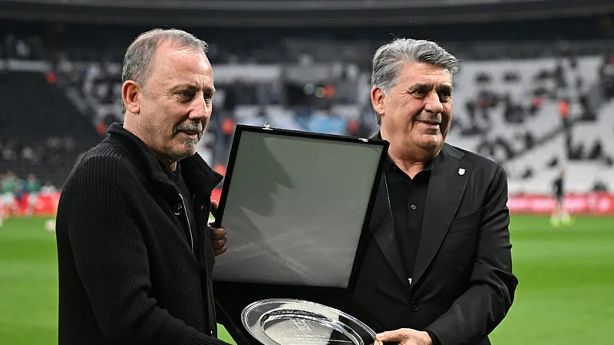 Beşiktaş’ta ilk yolcu belli oldu! Ülkesine dönüyor…
