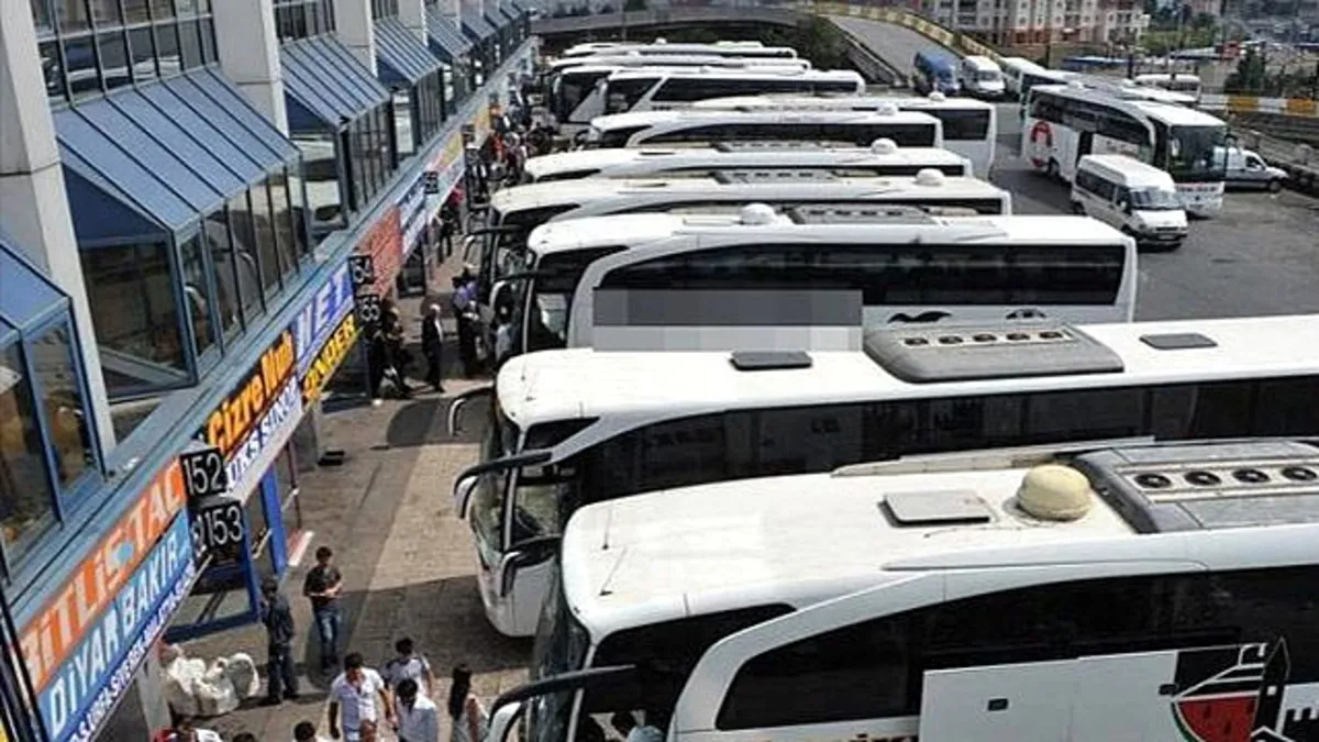 Otobüs bileti fiyatları için yeni zorunluluk! Bakan Uraloğlu '1 ay 12 saat' kuralını duyurdu