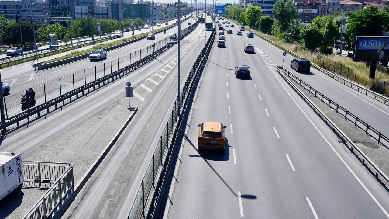 İstanbul’da bayram trafiği sakin seyretti: Yoğunluk yüzde 31 ölçüldü