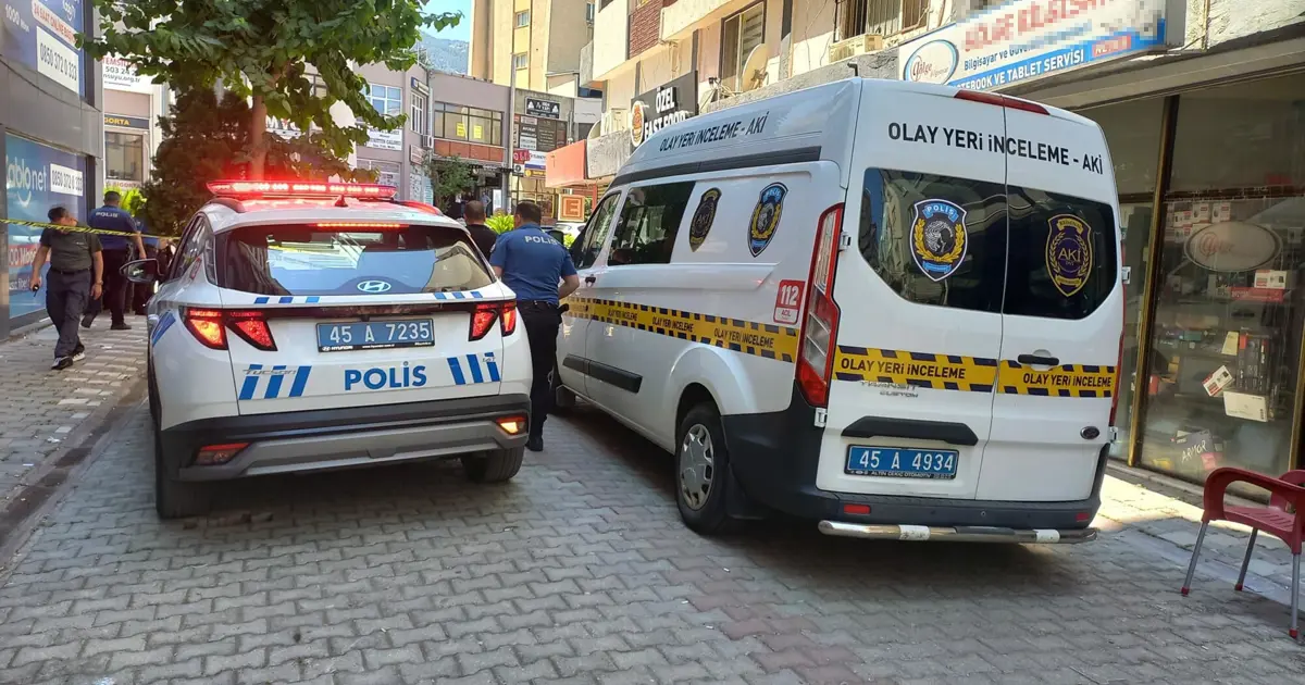 Manisa’da balkondan düşen İlayda ağır yaralandı