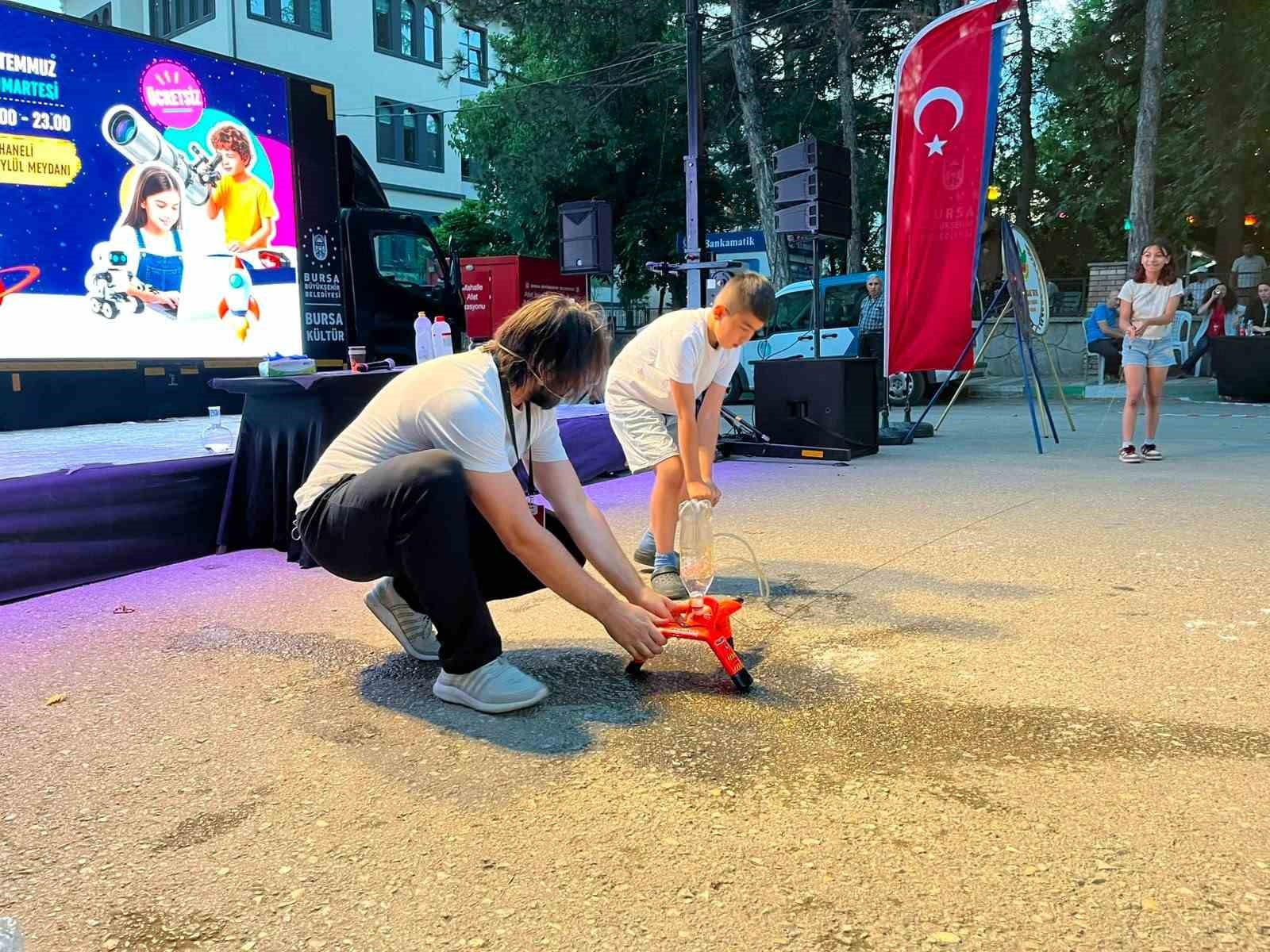 Orhaneli’de MobilFest 2026 ile bilim dolu gece yaşandı
