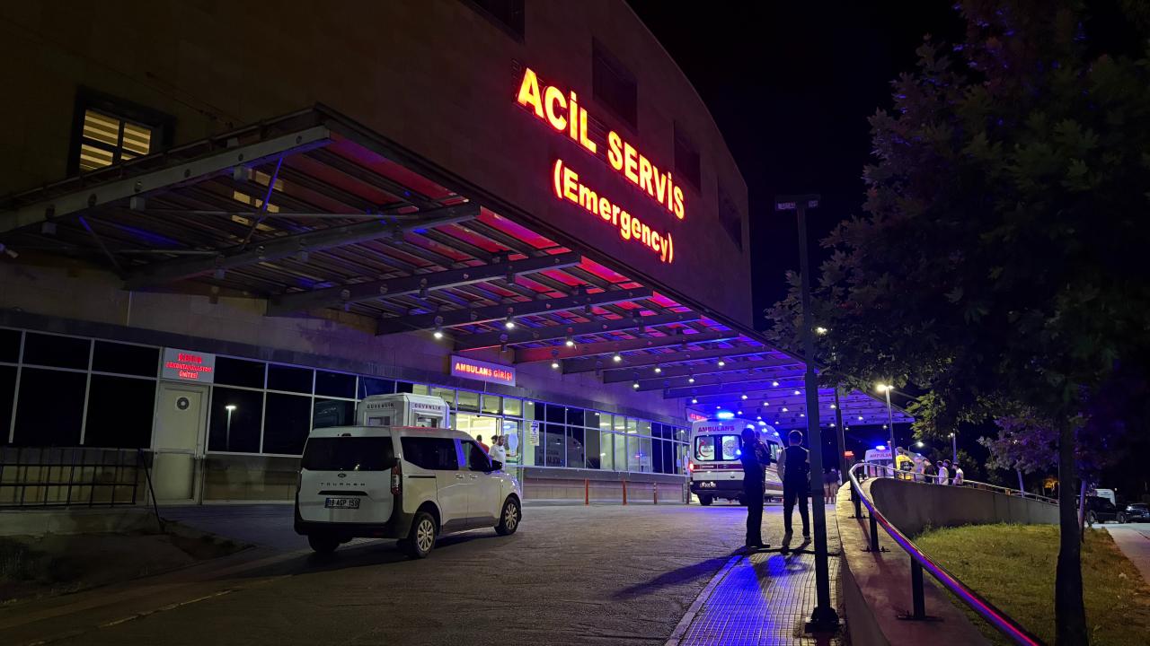 Çorum’da düğün yemeği sonrası yaklaşık 50 kişi hastanelik oldu